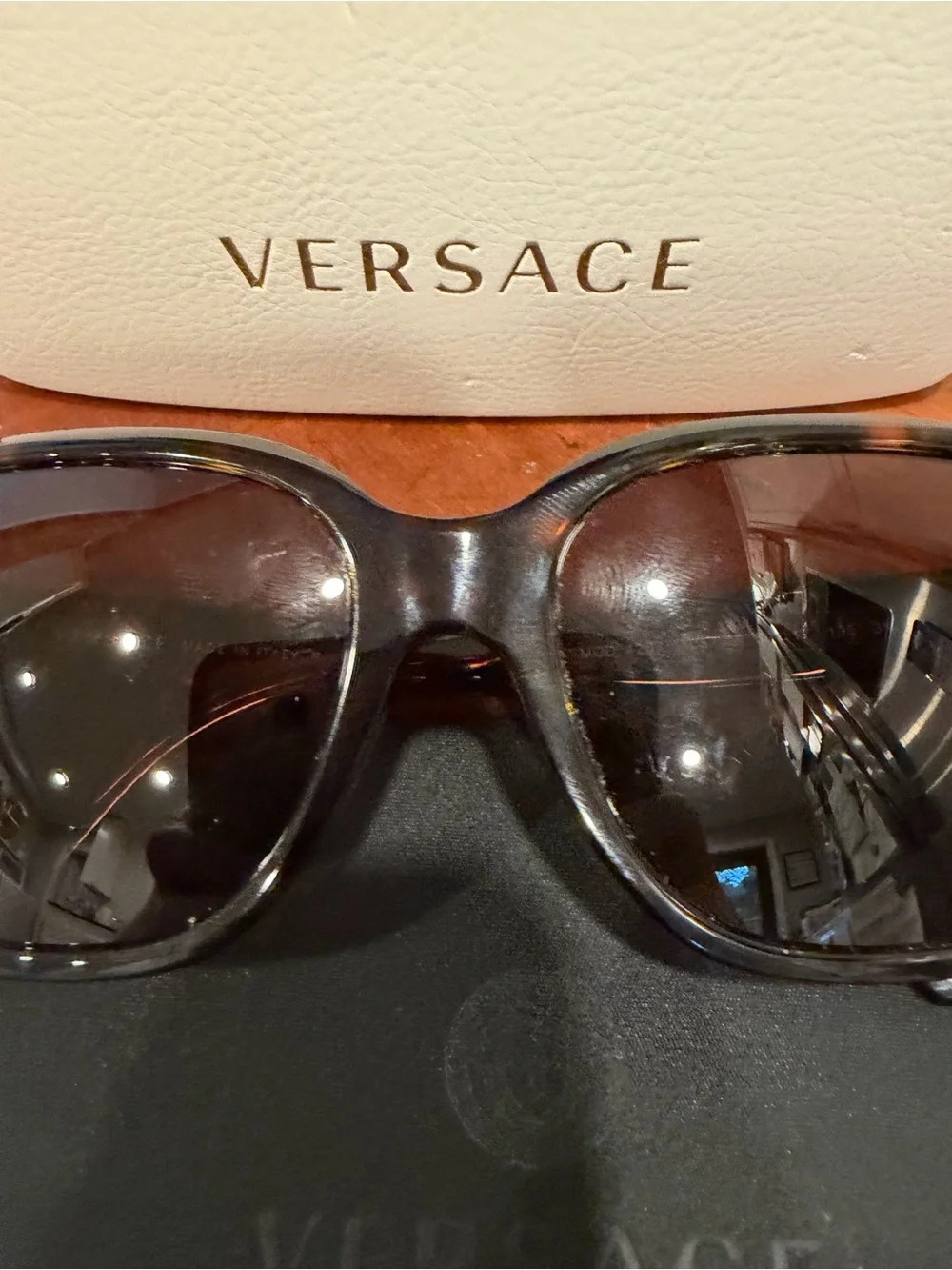 VERSACE 4207 108/73 Sunglasses Tortoise Dark Havana Greek Key w/ Case & Cloth
